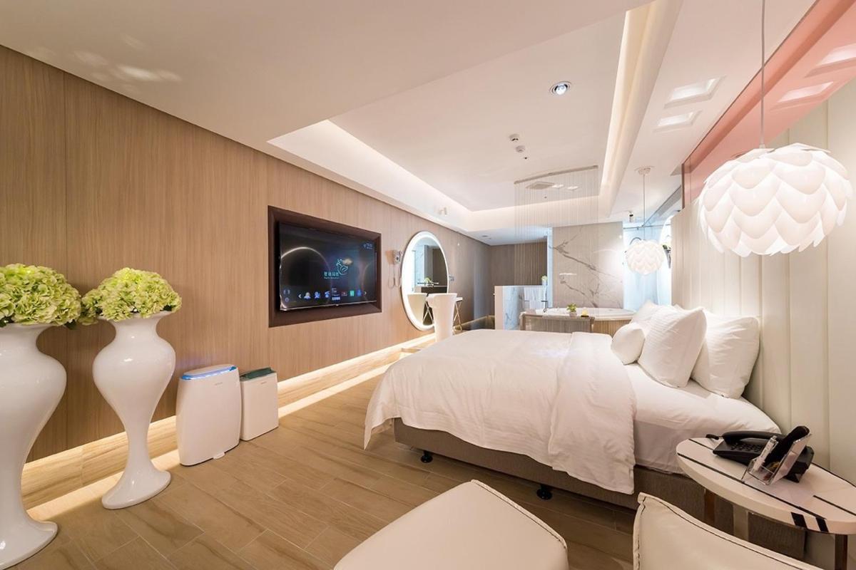 Uya Motel Xinwu Екстериор снимка