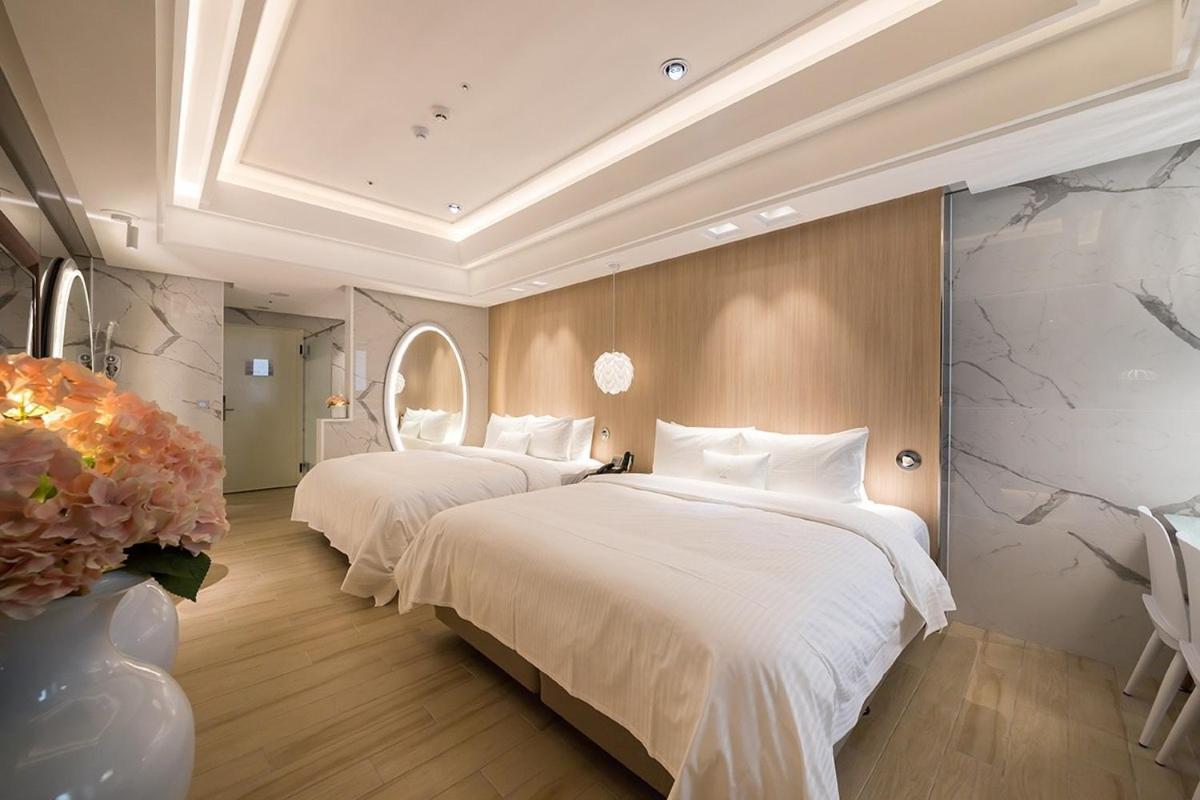 Uya Motel Xinwu Екстериор снимка