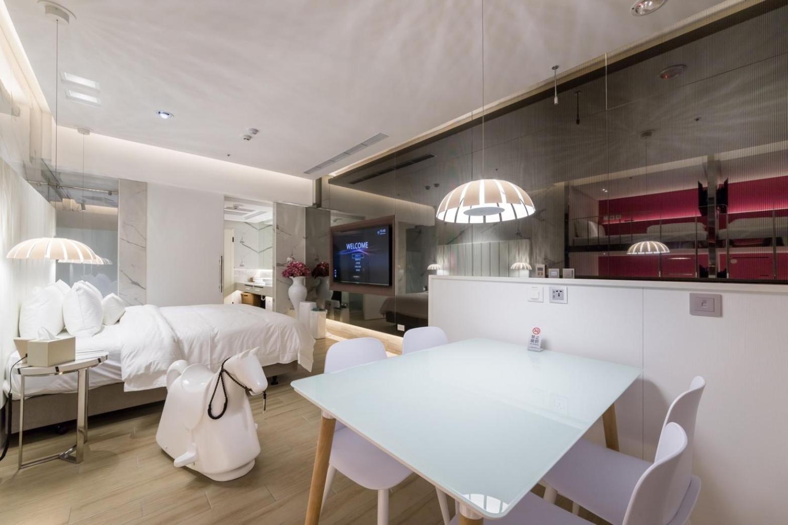 Uya Motel Xinwu Екстериор снимка